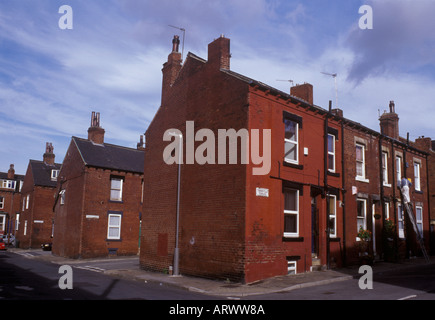 Leeds Yorkshire England. Viktorianische Backstein Rücken an Rücken Arbeiterklasse Terrasse Gehäuse Stockfoto