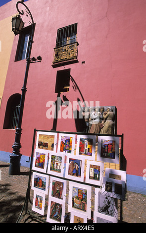 Buenos Aires, Argentinien, La Boca District, farbenfrohen Gebäuden und Kunst Anzeige Stockfoto