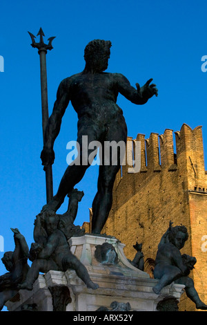 Neptunbrunnen geformt im Jahre 1566 von Giambologna, Piazza del Nettuno, Bologna Italien Italia 3. Dezember 2007 Stockfoto