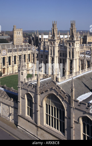 Oxford Universität Speyer mit All Souls College im Vordergrund Stockfoto
