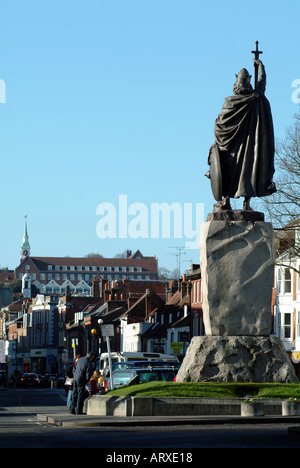 König Alfred der große Statue auf dem Broadway Winchester Hampshire südlichen England UK Stockfoto