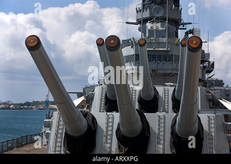 Schlachtschiff USS Missouri Waffen auf Ford Island Pearl Harbor Honolulu Hawaii Stockfoto