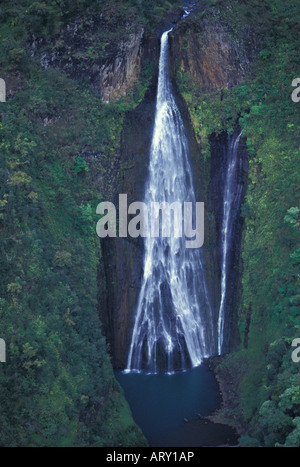 Manawaiopuna fällt (Jurassic Park Falls) in Hanapepe Valley, South Kaua'i. Besitz von Familie Robinson. Stockfoto