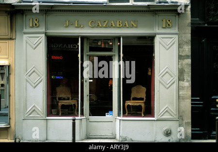 Paris Carré Rive Gauche das Kunstviertel voller Galerien und Kunsthandlungen und Museen Stockfoto