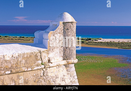 Blick zum Naturpark Ria Formosa von der Festung von Cacela Velha, Vila Real de Santo Antonio, Algarve, Portugal Stockfoto