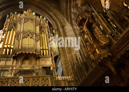 Orgel in der Kathedrale von Chester in Cheshire im Nordwesten von England Stockfoto