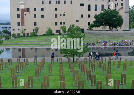 Oklahoma City Bombardierung Website Gedenkstätte USA stellt jeder Stuhl ein Opfer Stockfoto