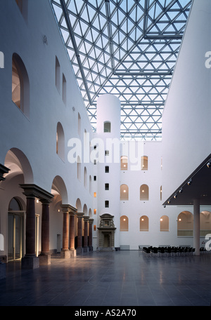 Düsseldorf, Ehemaliges Ständehaus Kunstsammlung Nordrhein-Westfalen K21, Lichthof Stockfoto