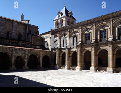 Leon, San Isidoro, Kreuzgang Stockfoto