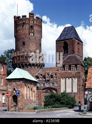 Tangermünde, Neustädter Tor Und Turm der Mai Nikolaikirche, Stockfoto