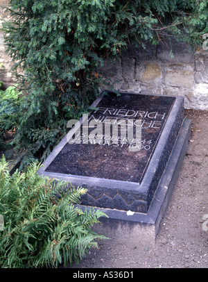 Röcken, Pfarrhaus, Grabmal Friedrich Nietzsche Stockfoto