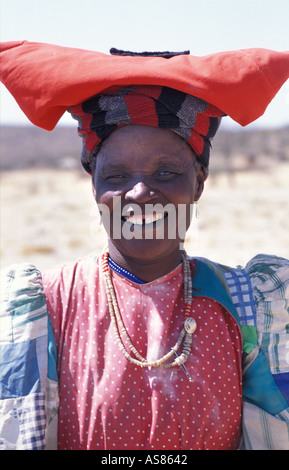 Herero-Frauen tragen traditionelle Kleidung in einer Prozession für die Ma Herero Day Parade August Okahandja Namibia Stockfoto