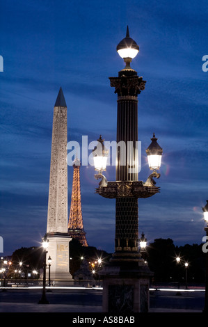 Place De La Concorde Paris Frankreich in der Dämmerung Stockfoto