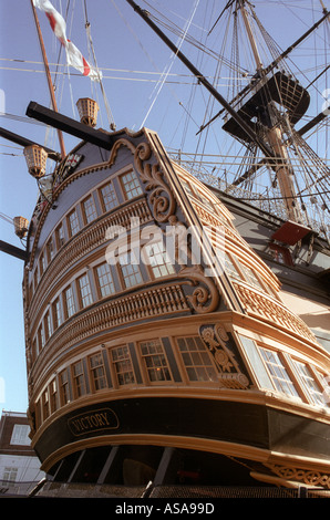 HMS Victory erstklassig Linienschiff achtern decks Ensign Stockfoto