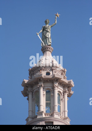 Nahaufnahme der Statue auf Texas State Capitol Building in Austin USA November 2007 Stockfoto