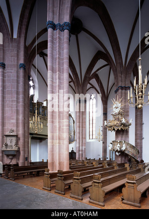 Mainz, St. Quintin, Blick Durch Die Halle Nach Nordwesten (Nach der Restaurierung der Kanzel 2007) Stockfoto