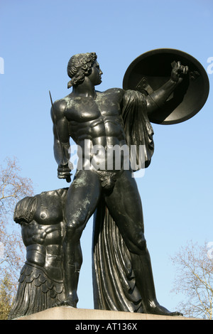 Statue von Achilles am Hyde Park Corner London England widmet sich der Herzog von Wellington Stockfoto