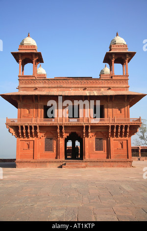 Diwan-e-Khas, Fatehpur Sikri, war die politische Hauptstadt Indiens Mughal Reich unter Akbars Regierungszeit von 1571 bis 1585 Stockfoto