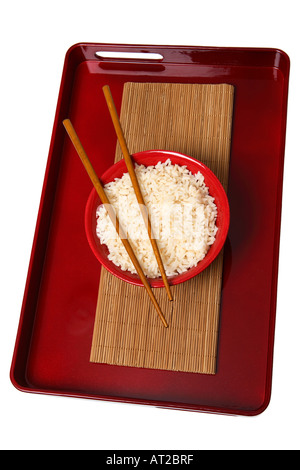 Schüssel mit Reis auf Tablett Stockfoto