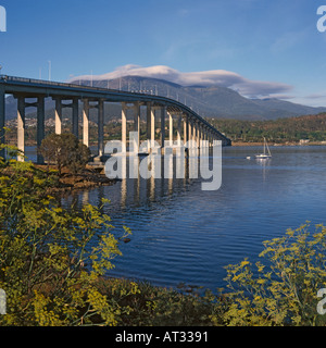 Die Tasman Brücke über den Fluss Derwent und Mount Wellington im Hintergrund Hobart Tasmanien Australien Stockfoto