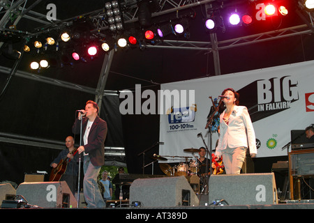 Deacon Blue live spielen Stockfoto