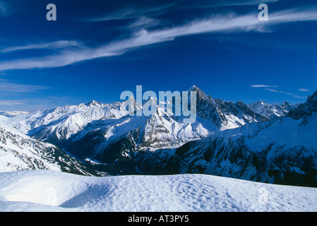 die Aiguille Verte von le Brevent nr Chamonix Massif du Mont-Blanc-Savoie-Frankreich Stockfoto