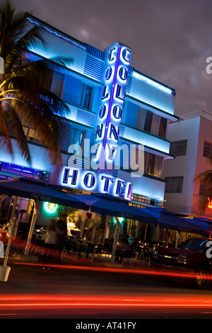 Nacht in der berühmten Art-Deco-Viertel von Ocean Drive in South Beach Miami Florida Vereinigte Staaten Stockfoto