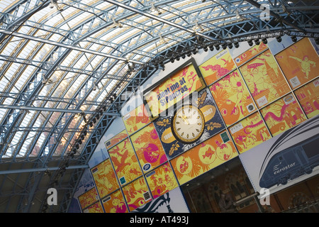 St Pancras international Eurostar Bahnhof Bahnhofsuhr London England UK United Kingdom GB Großbritannien britischen Inseln Europas Stockfoto