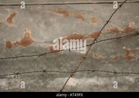 Stacheldraht vor Rost Metall Chaing Mai-Thailand Stockfoto