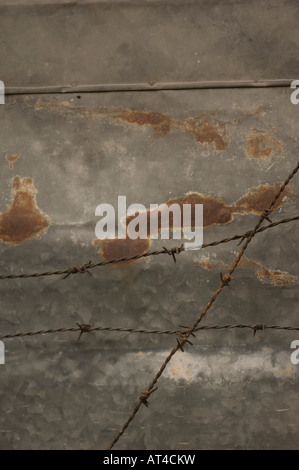 Stacheldraht vor Rost Metall Chaing Mai-Thailand Stockfoto