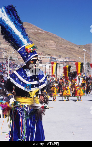 Maskierte Tobas Tänzer, Chutillos Festival, Potosi, Bolivien Stockfoto