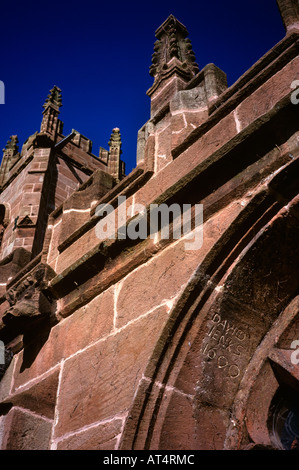 UK Cheshire Marbury Sankt-Michaels-Kirche Worte David Jenks 1600 zerkratzt auf Sandstein Fenster surround Stockfoto