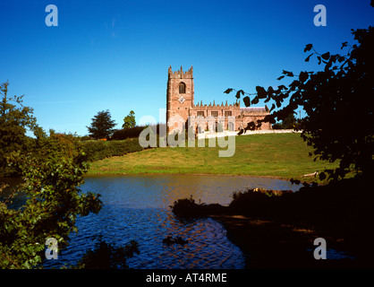 UK Cheshire Marbury St Michaels Kirche über große Mere Stockfoto