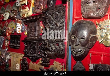 Nepal Kathmandu Holzschnitzereien im Tourist shop Stockfoto