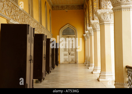 Seite Hof des Khilwat Mahal, Pary des Chowmahalla Palastes in Hyderabad, Indien Stockfoto