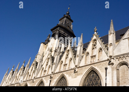 Notre Dame De La Chapelle (unsere Liebe Frau von der Kapelle) ist eine große romanische gotische Kirche in Brüssel, Belgien. Stockfoto