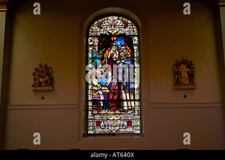 Glasfenster in der Kathedrale von St. Louis. New Orleans, Louisiana, USA. Stockfoto