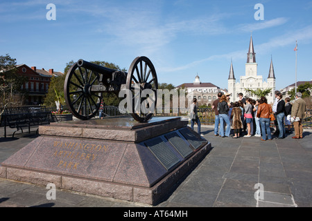 Gruppe von Touristen in Washington Artillerie-Park. New Orleans, Louisiana, USA. Stockfoto