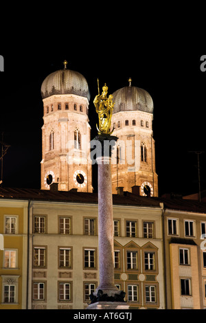 Deutschland, Bayern, München, Statue der Jungfrau Maria Stockfoto