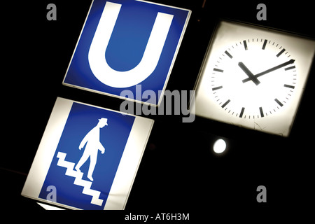 Symbol "Informationen", u-Bahn-Zeichen Stockfoto