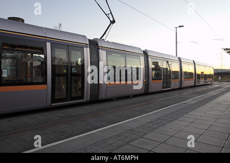 Straßenbahn Haltestelle Belgard auf den ÖPNV-Leitungssystem LUAS in Dublin Irland Stockfoto