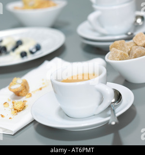 Cantuccini und Espresso, close-up Stockfoto