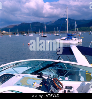 Boote im Hafen von Barmouth, Gwynedd North Wales UK KATHY DEWITT Stockfoto