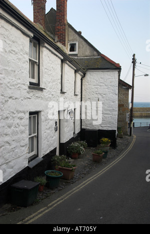 Traditionellen kornischen Cottages in Mousehole Stockfoto