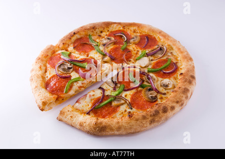 Eine heiße frische Pizza pie Stockfoto