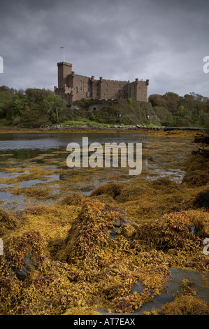 Dunvegan Castle auf der Isle Of Skye in Schottland, die Heimat der Clan Mccleod Macleod Mccloud Mcleod Stockfoto