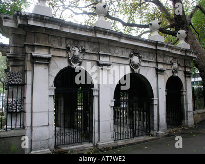 Erbaut im Jahre 1626 York Watergate diente als die Ausfahrt auf die Themse von den Gärten des York House dann Zuhause von George Villiers. Stockfoto