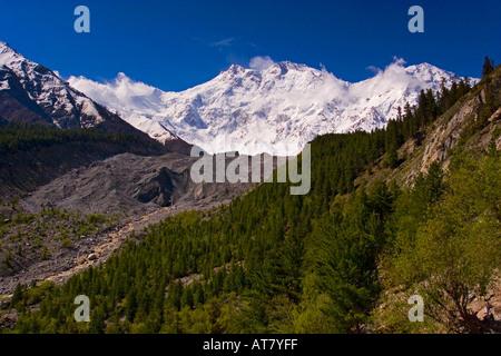 Die beeindruckende Nanga Parbat-Berg 8025m von Fairy Meadows Pakistan betrachtet Stockfoto