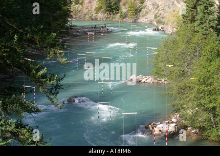 Kajaks an einem gefährlichen Fluss Stockfoto