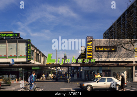Rotterdam Niederlande Lijnbaan Geschäfte Einkaufszentrum Stockfoto